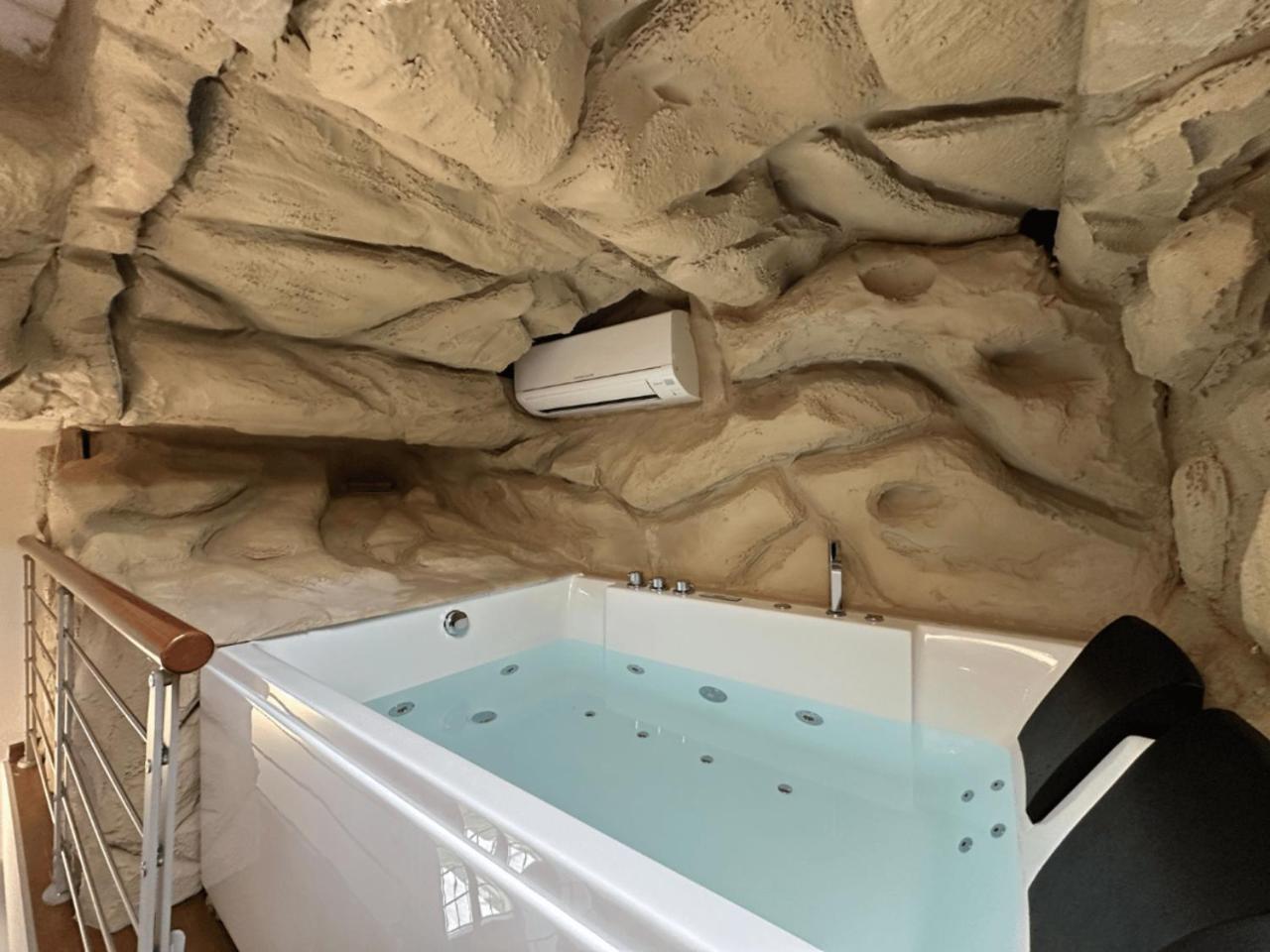 Podere Raffanna Ecologic House Massa e Cozzile Bagian luar foto
